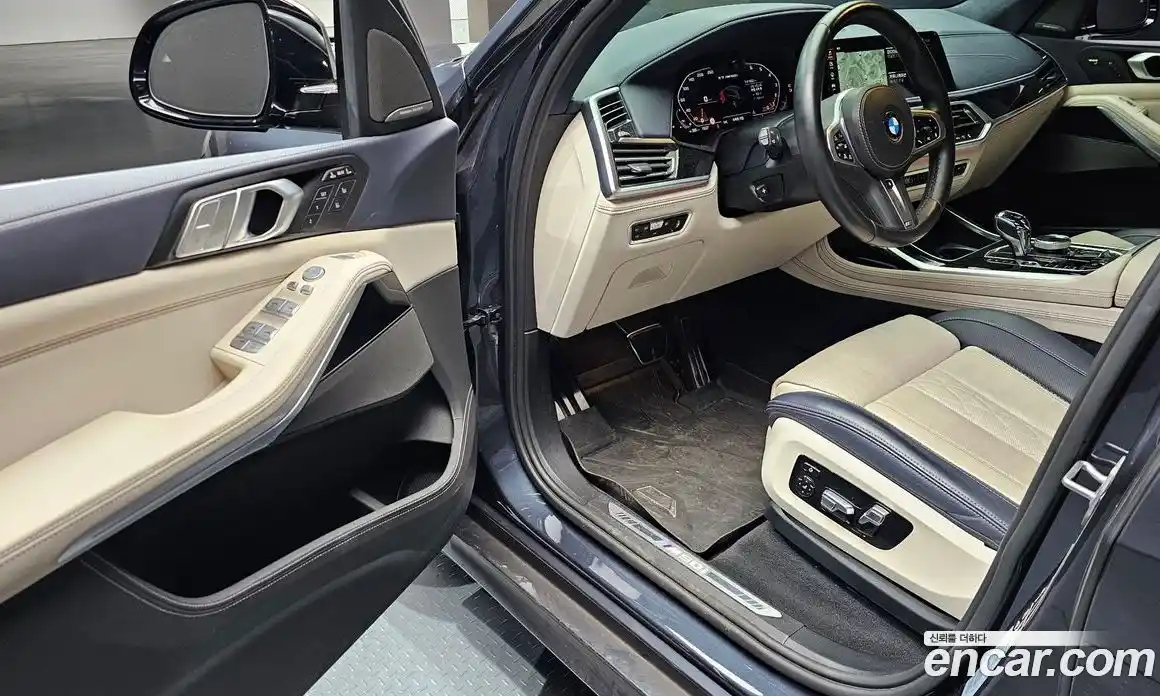 BMW X7 2022 4.4 гидро в Москве № 2129934, фото 13
