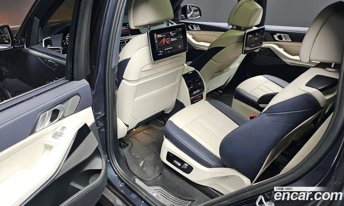 BMW X7 2022 4.4 гидро в Москве № 2129934, фото 19