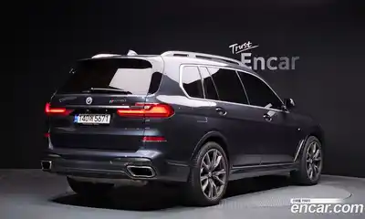 BMW X7 2022 4.4 гидро в Москве № 2129934, миниатюра 2