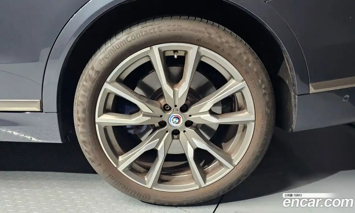 BMW X7 2022 4.4 гидро в Москве № 2129934, фото 7
