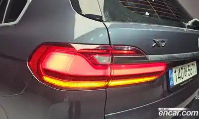 BMW X7 2022 4.4 гидро в Москве № 2129934, миниатюра 9