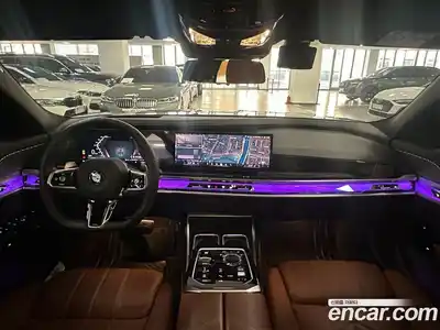 BMW 7-Series 2024 3.0 гидро в Москве № 2130034, миниатюра 7