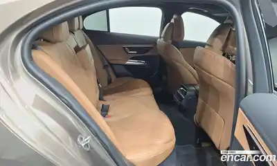 Mercedes-Benz E-Class 2025 2.0 гидро в Москве № 2130871, миниатюра 11