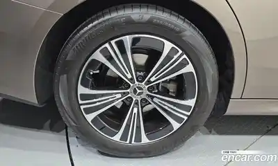 Mercedes-Benz E-Class 2025 2.0 гидро в Москве № 2130871, миниатюра 5