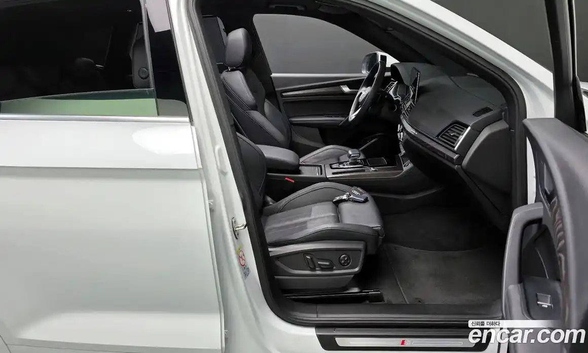 Audi Q5 2023 2.0 гидро в Москве № 2131065, фото 16