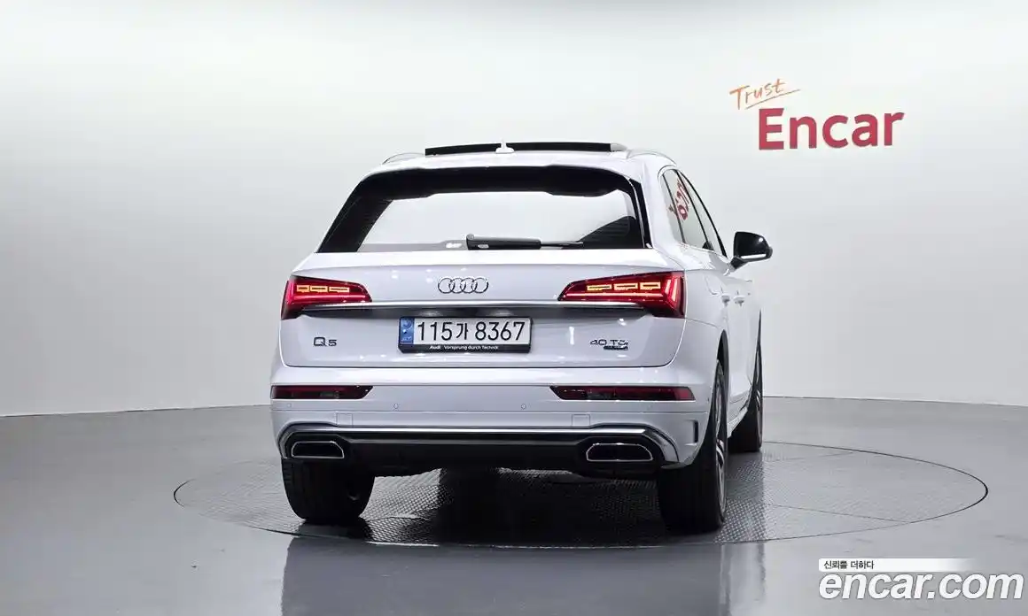 Audi Q5 2023 2.0 гидро в Москве № 2131065, фото 4