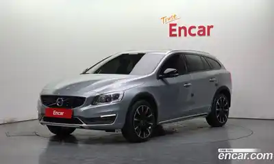 Volvo V60, 2016