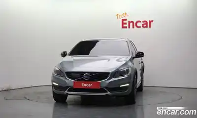Volvo V60 2016 2.5 гидро в Москве № 2131571, миниатюра 3