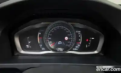 Volvo V60 2016 2.5 гидро в Москве № 2131571, миниатюра 8