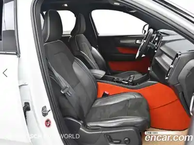 Volvo XC40 2018 2.0 гидро в Москве № 2131614, миниатюра 10
