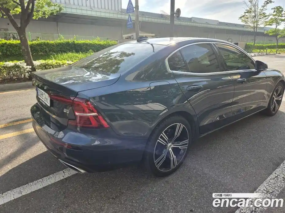 Volvo S60 2021 2.0 гидро в Москве № 2131615, фото 7
