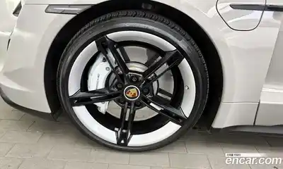Porsche Taycan 2022 0.1 гидро в Москве № 2131735, миниатюра 5