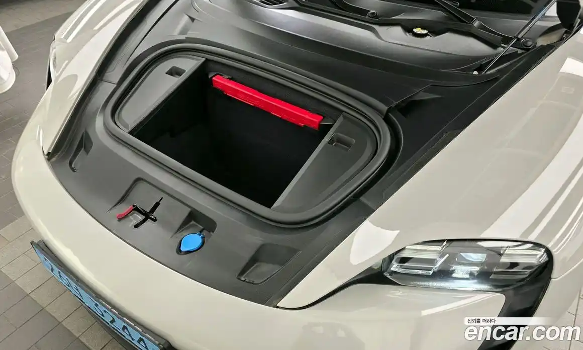 Porsche Taycan 2022 0.1 гидро в Москве № 2131735, фото 6