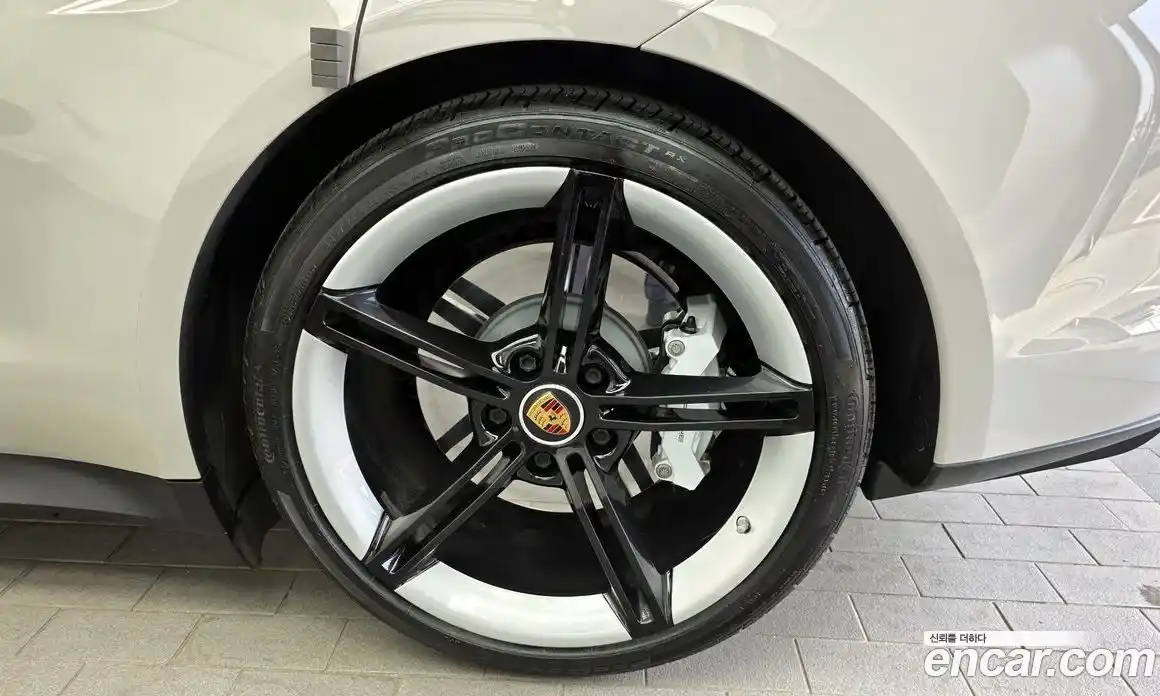 Porsche Taycan 2022 0.1 гидро в Москве № 2131735, фото 7