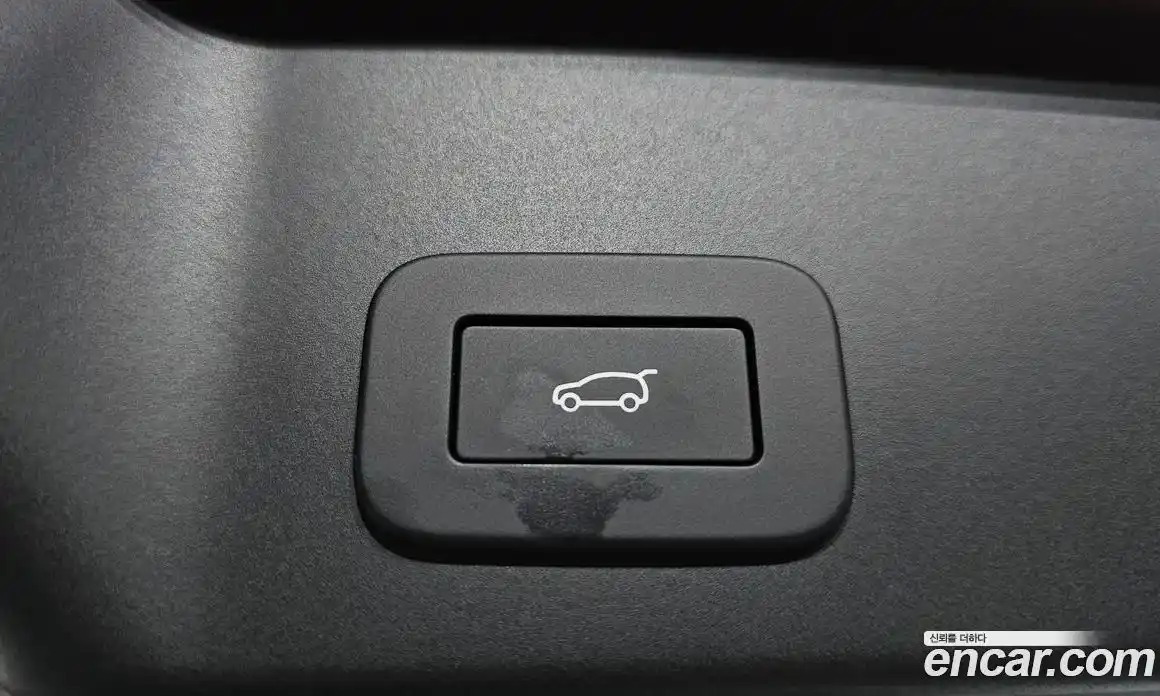 Land Rover Range-Rover Evoque 2025 2.0 гидро в Москве № 2131826, фото 18