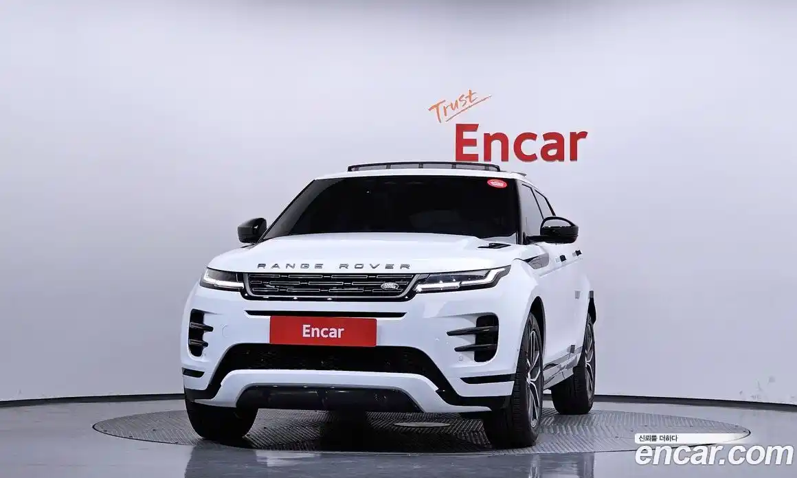 Land Rover Range-Rover Evoque 2025 2.0 гидро в Москве № 2131826, фото 3