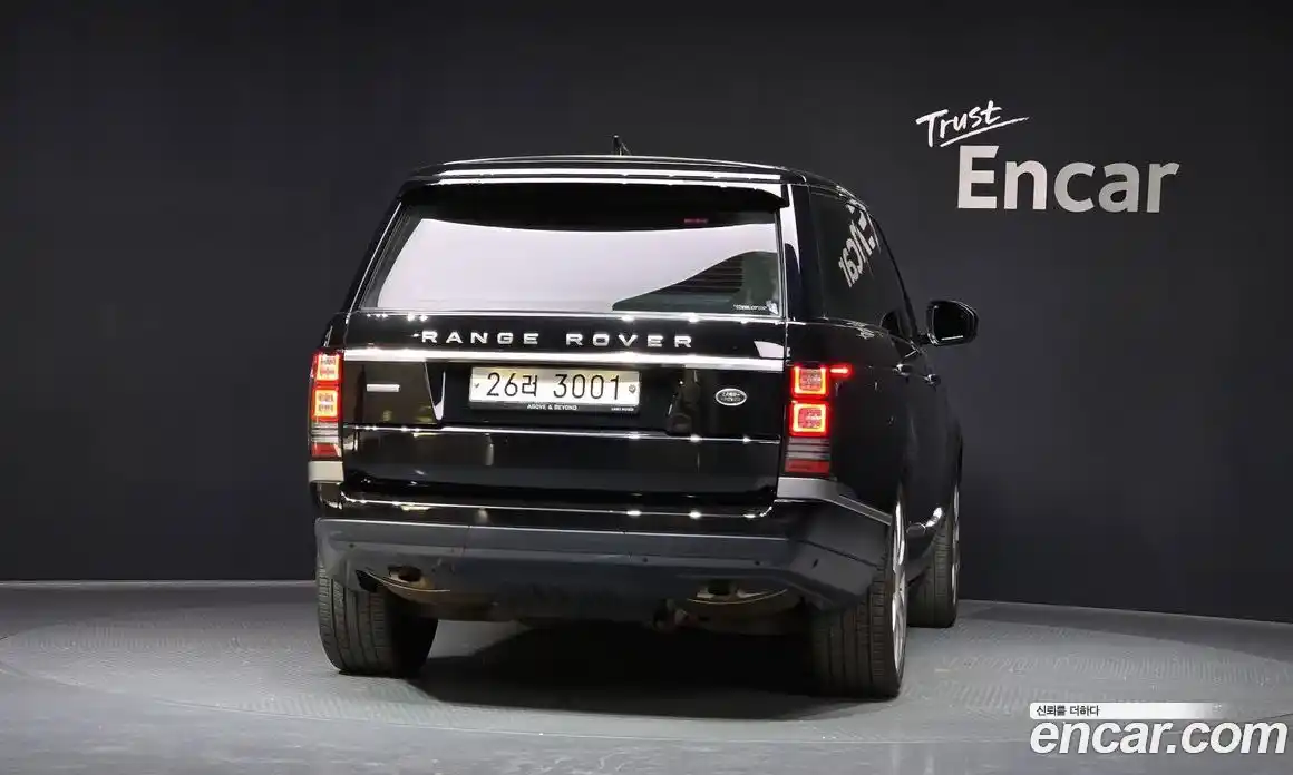 Land Rover Range-Rover 2017 5.0 гидро в Москве № 2131853, фото 4
