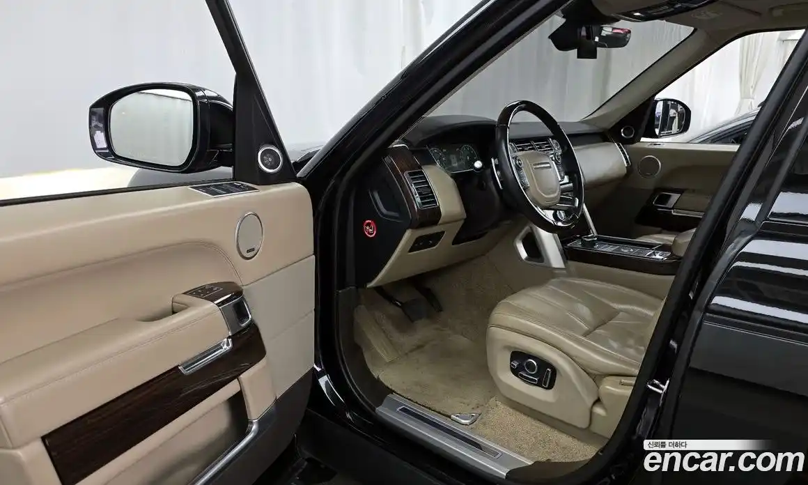 Land Rover Range-Rover 2017 5.0 гидро в Москве № 2131853, фото 10
