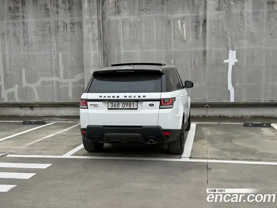 Land Rover Range-Rover Sport 2016 3.0 гидро в Москве № 2131964, фото 4