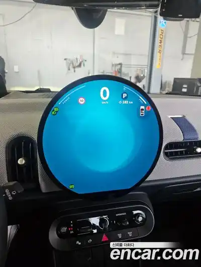 Mini Cooper 2024 2.0 гидро в Москве № 2132157, миниатюра 6