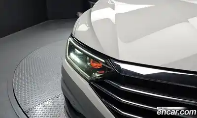 Volkswagen Jetta 2021 1.4 гидро в Москве № 2132395, миниатюра 8