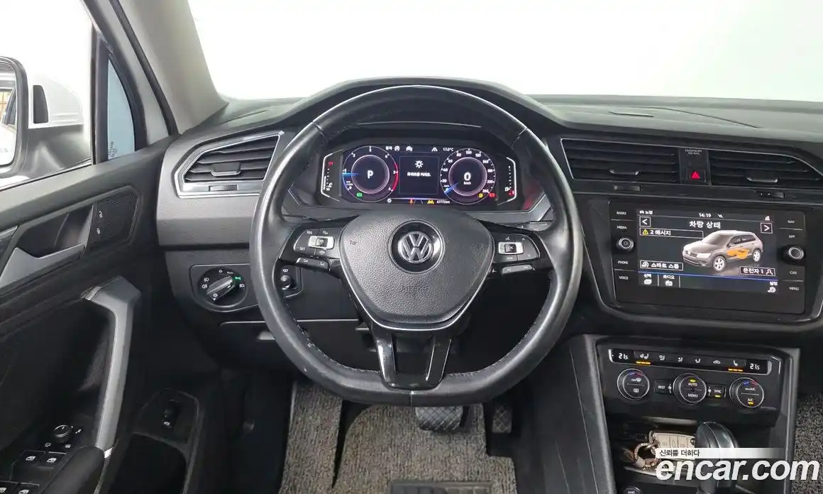 Volkswagen Tiguan 2020 2.0 гидро в Москве № 2132437, фото 19