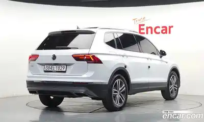 Volkswagen Tiguan 2020 2.0 гидро в Москве № 2132437, миниатюра 2