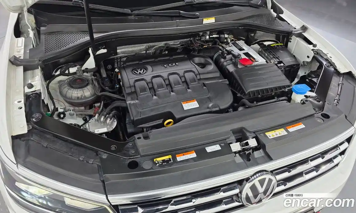 Volkswagen Tiguan 2020 2.0 гидро в Москве № 2132437, фото 6