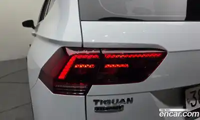 Volkswagen Tiguan 2020 2.0 гидро в Москве № 2132437, миниатюра 9