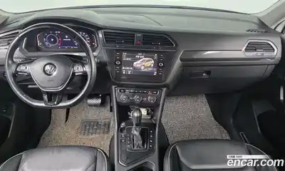 Volkswagen Tiguan 2020 2.0 гидро в Москве № 2132437, миниатюра 10
