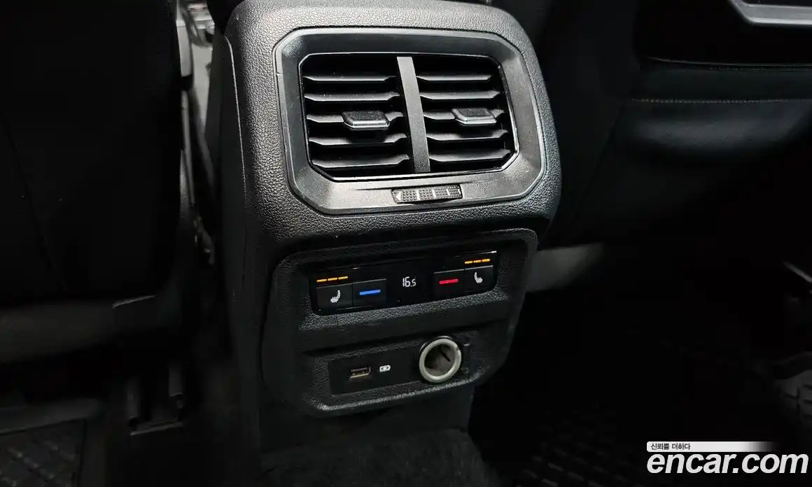 Volkswagen Tiguan 2018 2.0 гидро в Москве № 2132461, фото 24