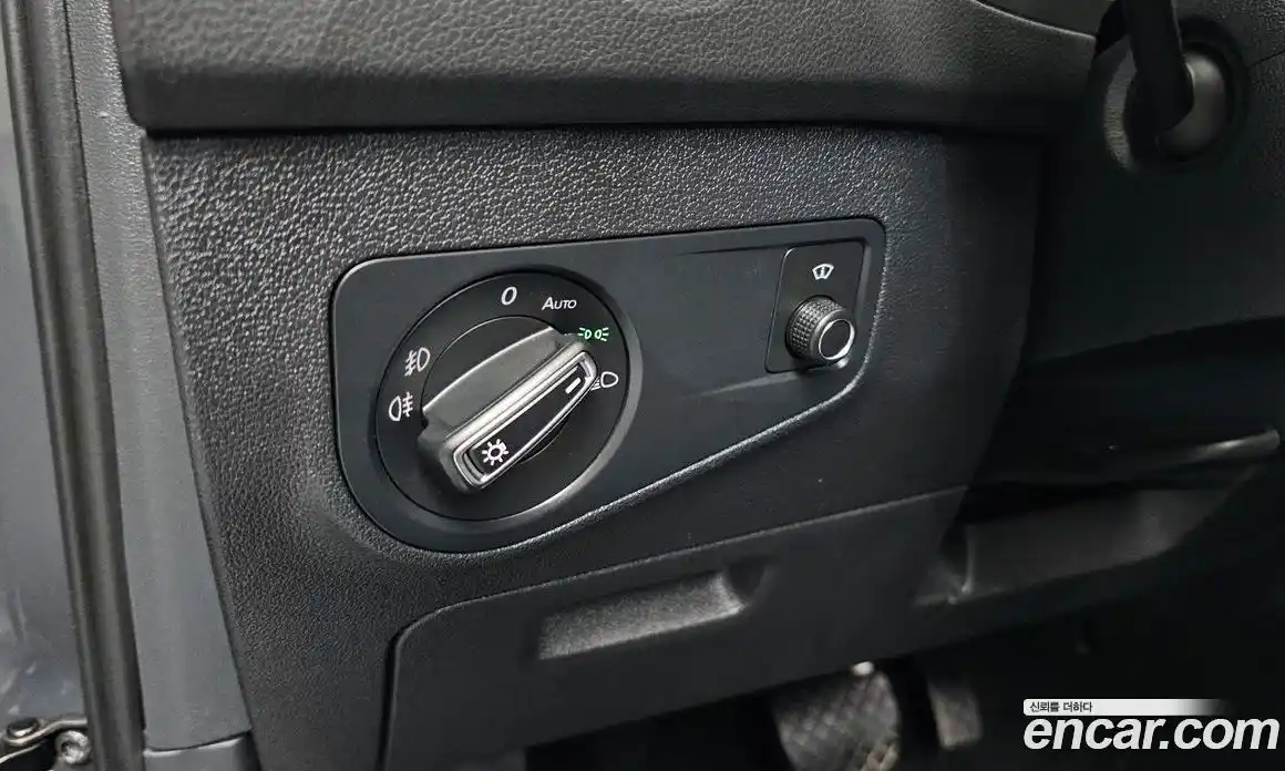 Volkswagen Tiguan 2018 2.0 гидро в Москве № 2132461, фото 27