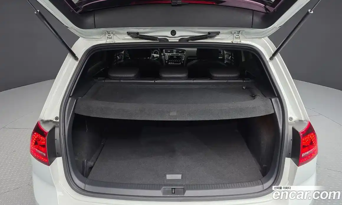 Volkswagen Golf 2016 2.0 гидро в Москве № 2132550, фото 20