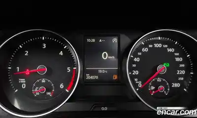 Volkswagen Golf 2016 2.0 гидро в Москве № 2132550, миниатюра 8