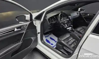Volkswagen Golf 2016 2.0 гидро в Москве № 2132550, миниатюра 10