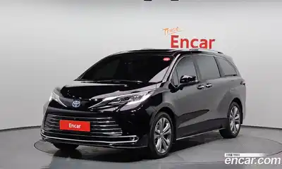 Toyota Sienna, 2025