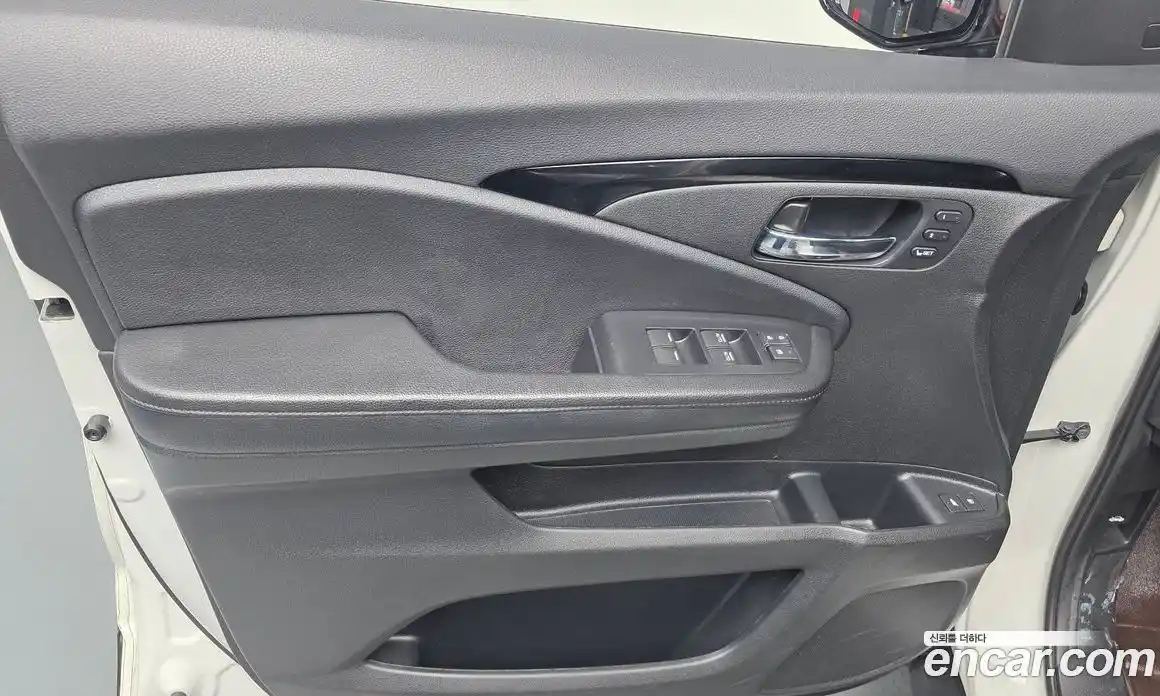 Honda Pilot 2019 3.5 гидро в Москве № 2133285, фото 14