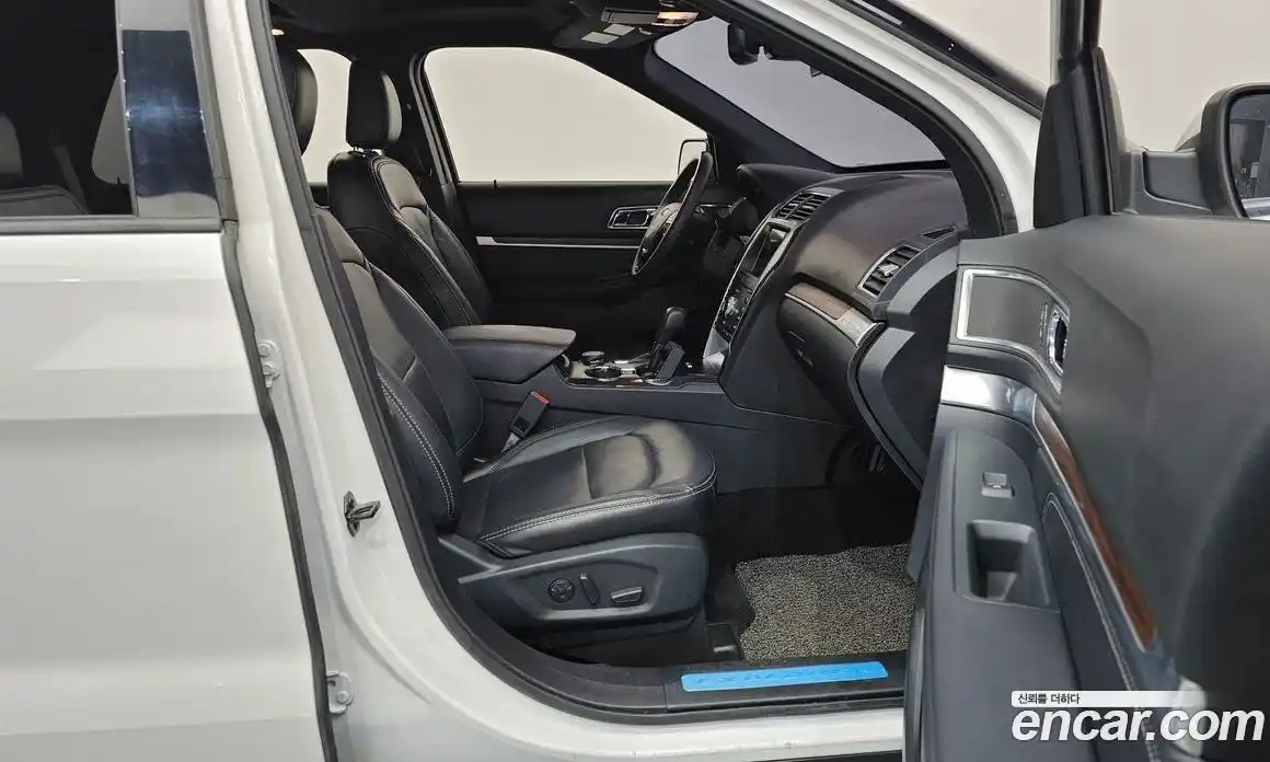 Ford Explorer 2019 2.3 гидро в Москве № 2133533, фото 16