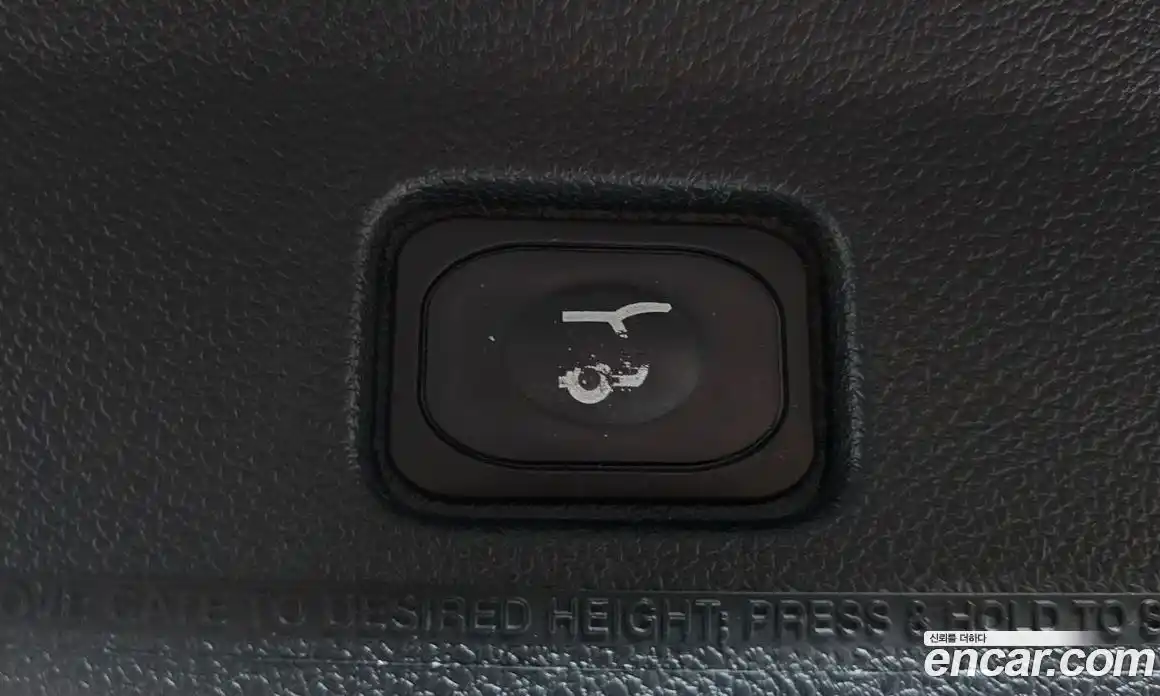 Ford Explorer 2019 2.3 гидро в Москве № 2133533, фото 23