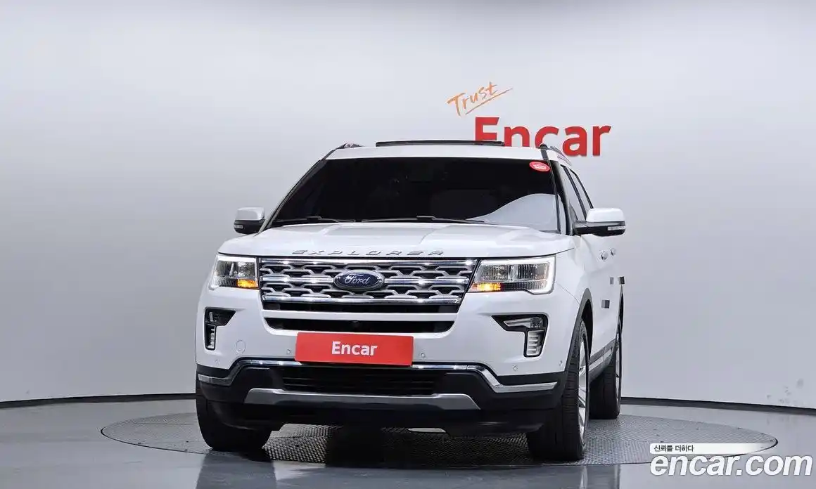 Ford Explorer 2019 2.3 гидро в Москве № 2133533, фото 3