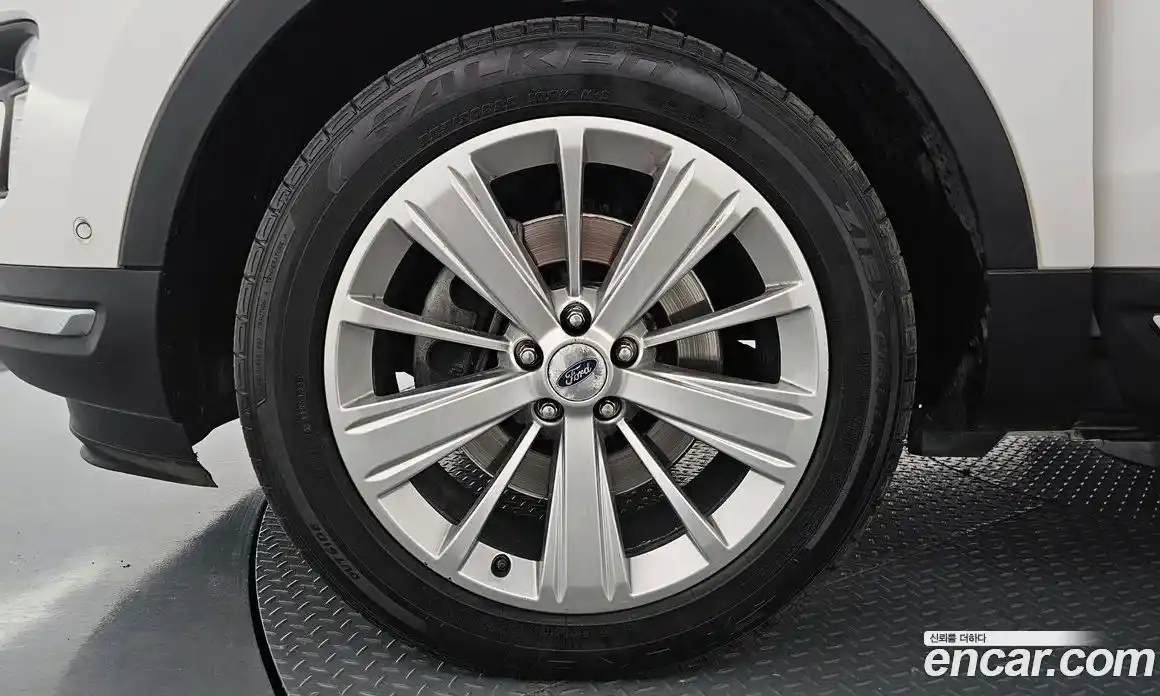 Ford Explorer 2019 2.3 гидро в Москве № 2133533, фото 5