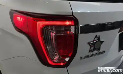 Ford Explorer 2019 2.3 гидро в Москве № 2133533, миниатюра 9