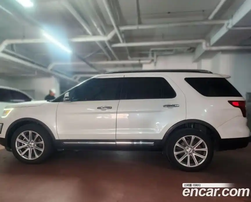 Ford Explorer 2017 2.3 гидро в Москве № 2133666, фото 3