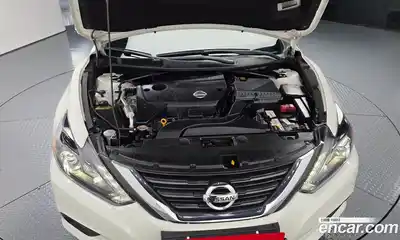Nissan Altima 2017 2.5 гидро в Москве № 2134340, миниатюра 6