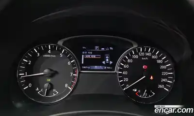 Nissan Altima 2017 2.5 гидро в Москве № 2134340, миниатюра 8