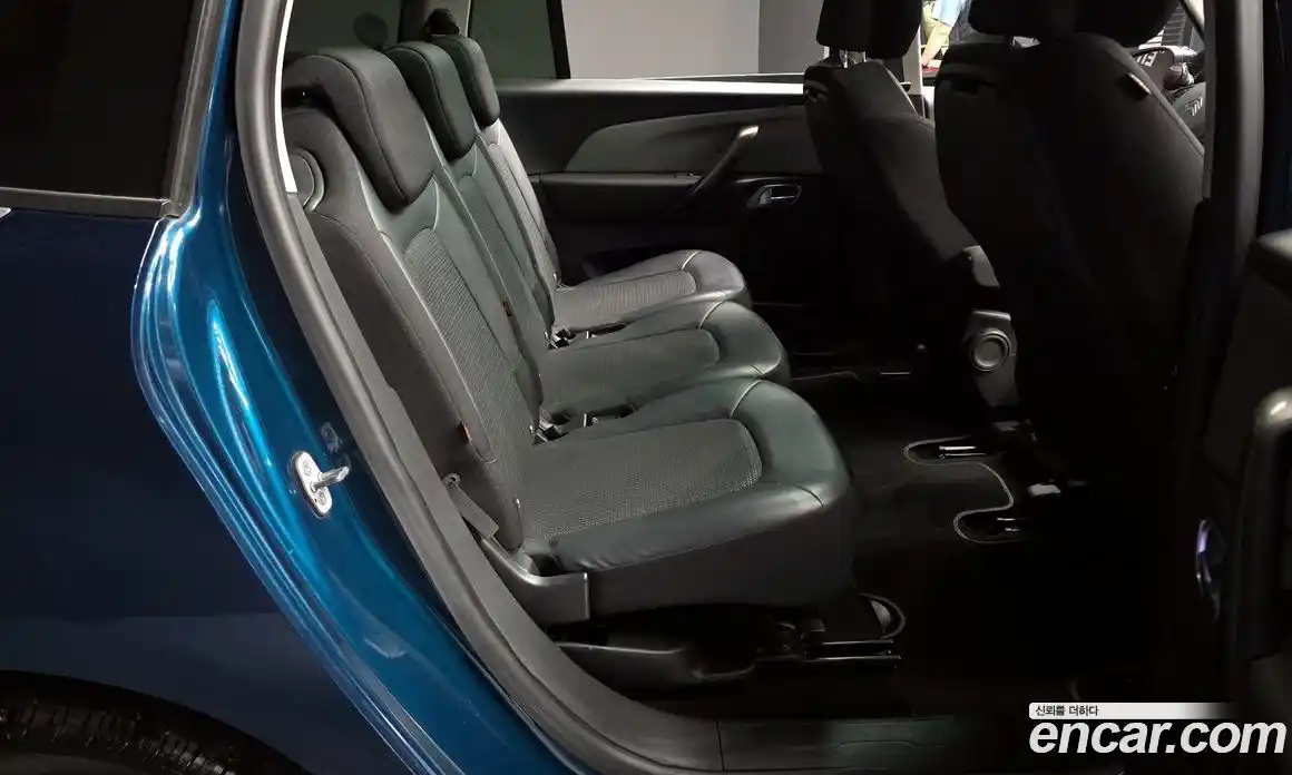 Citroen C4 Spacetourer 2021 1.5 гидро в Москве № 2134854, фото 18