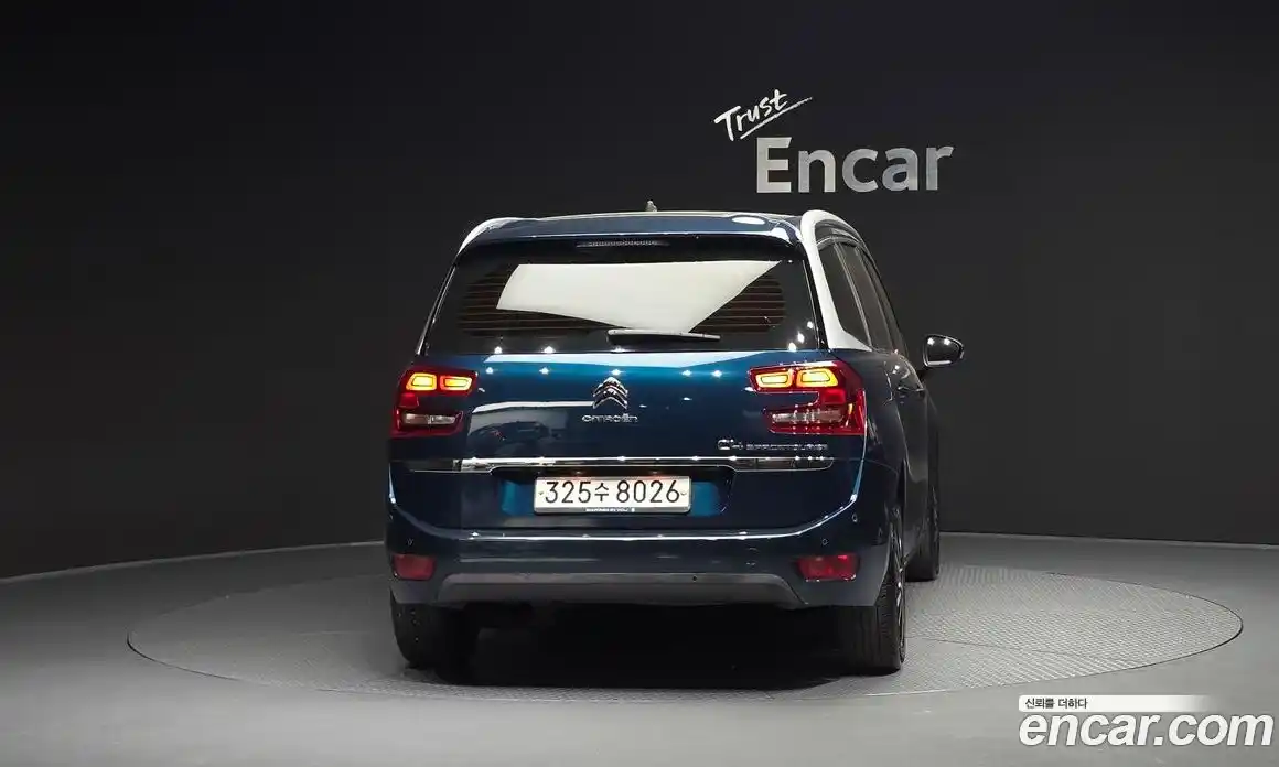 Citroen C4 Spacetourer 2021 1.5 гидро в Москве № 2134854, фото 4