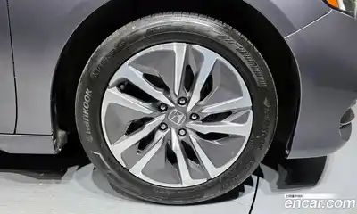 Honda Accord 2019 2.0 гидро в Москве № 1015359, миниатюра 5