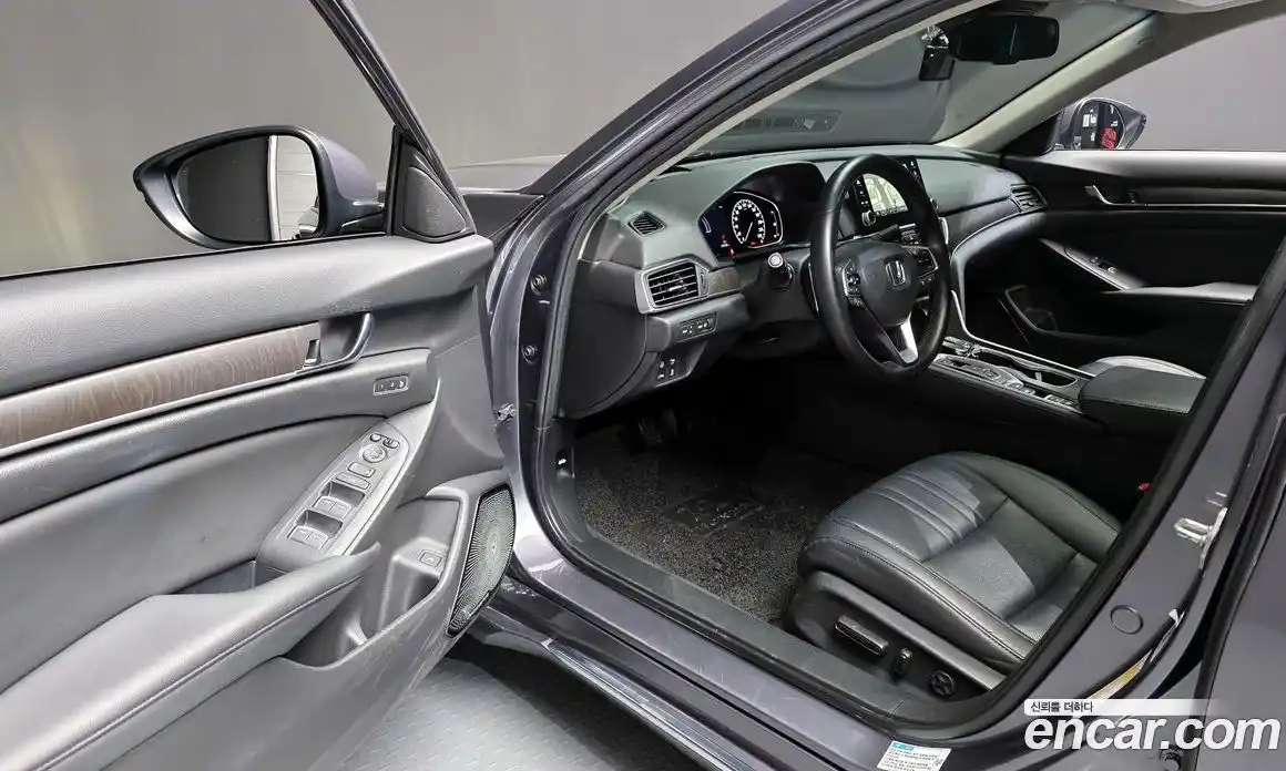 Honda Accord 2019 2.0 гидро в Москве № 1015359, фото 10