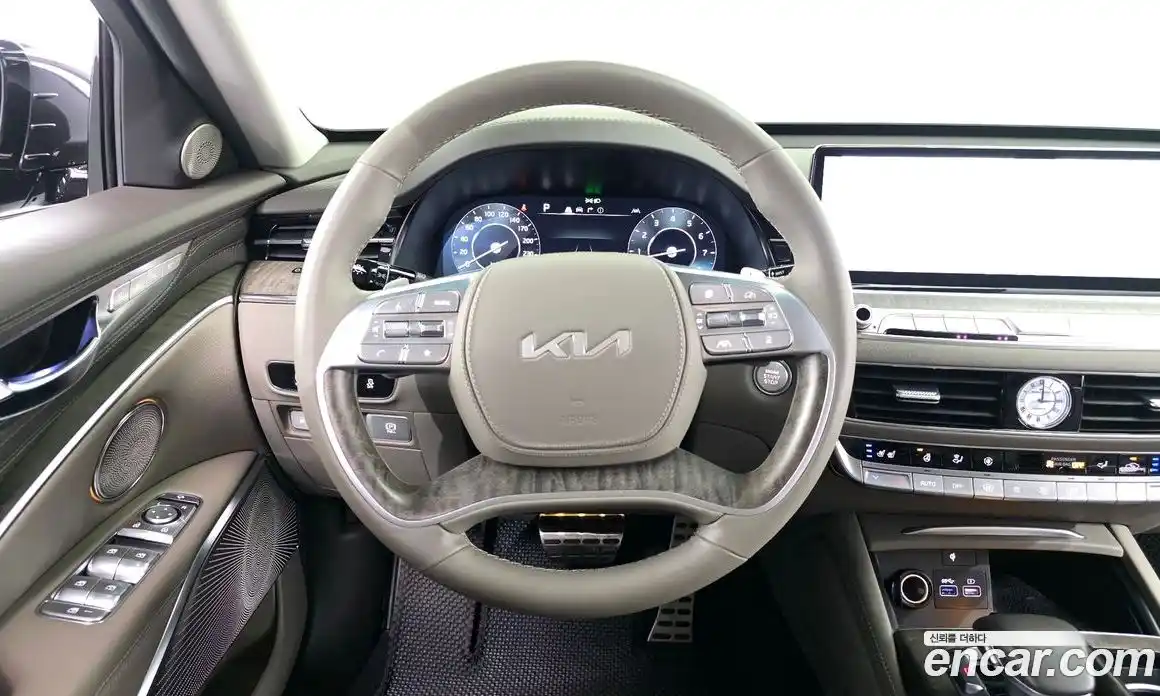 Kia K9 2024 3.8 гидро в Москве № 123864, фото 13
